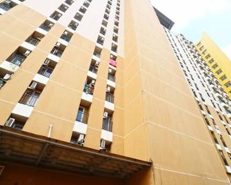 Star Apartemen Margonda Residence 2 Depok - Depok - Building