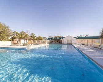 Dothan National Golf Club And Hotel - Dothan - Pool