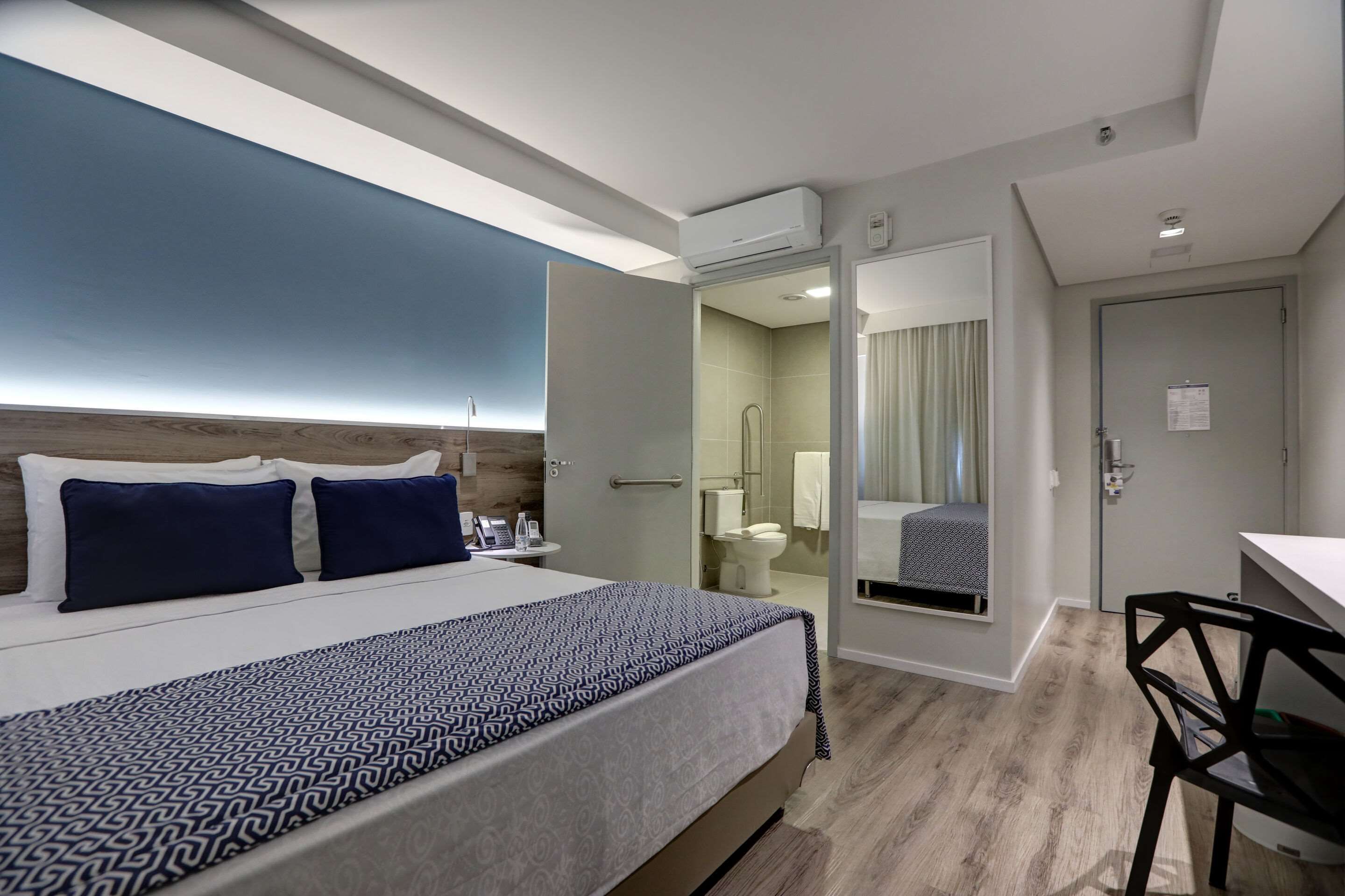 Comfort Hotel Guarulhos Airport - Гуарульюс - Спальня