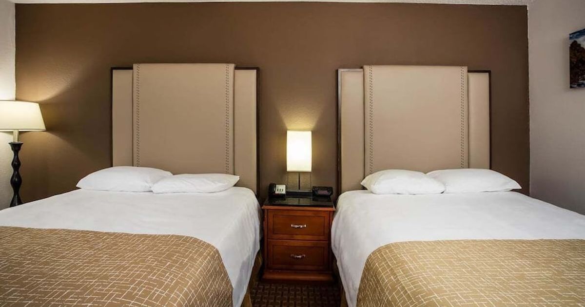 Three Rivers Motel, Fort Wayne | HotelsCombined