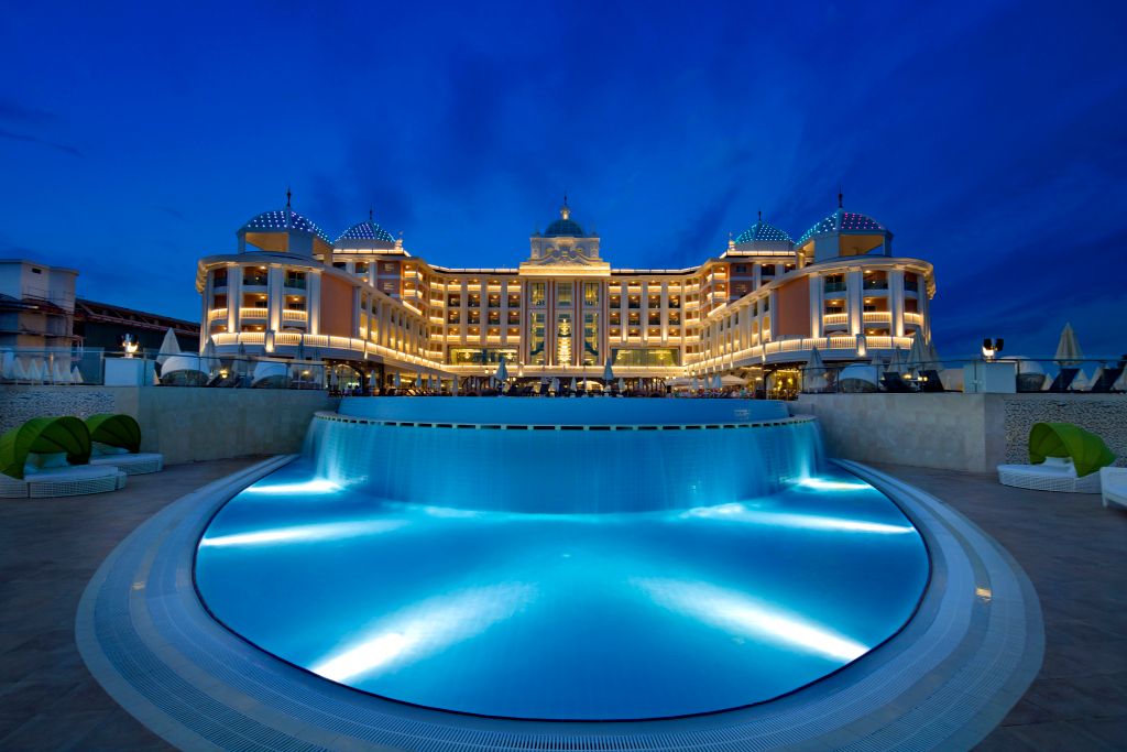 Litore Resort Hotel & Spa - אוקורצ'אלאר