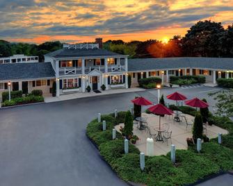 Port Inn and Suites Portsmouth, an Ascend Collection Hotel - Portsmouth - Building