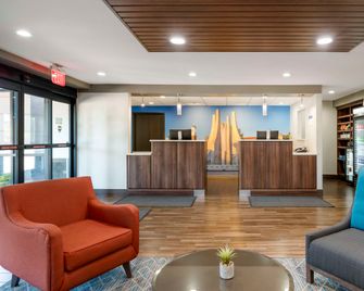 Best Western Plus Lafayette Hotel University Area - Lafayette - Receptie