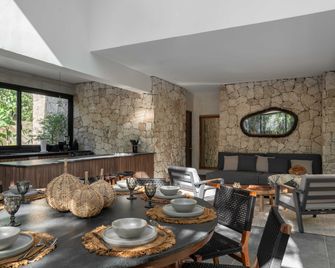 Twelve O'Clock - Luxury Villas - Tulum - Comedor