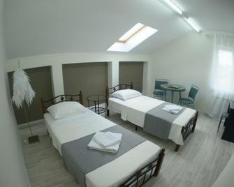 Hoteljet - Domodedovo - Habitación