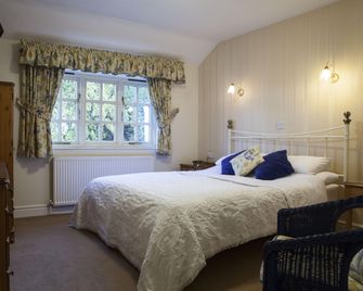 Red Lion Inn - Oakmere