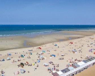 Beautiful Apartment In Oostende - Ostende - Strand