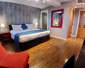 The Royal Hotel Cardiff - קארדיף - חדר שינה