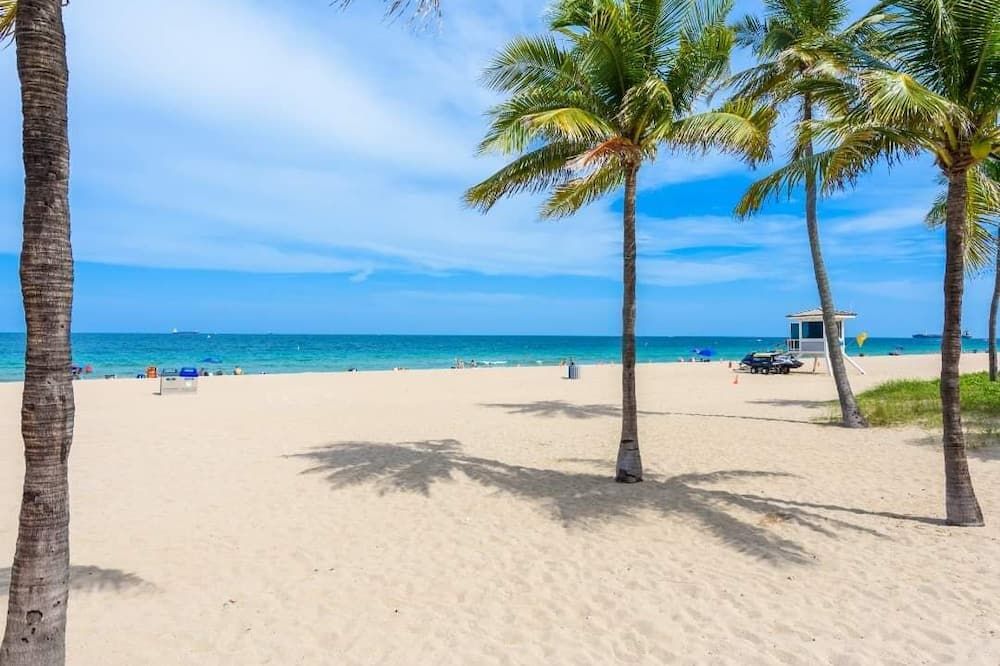 سكاي آيلندز هوتيل - فورت لاودردال - شاطئ