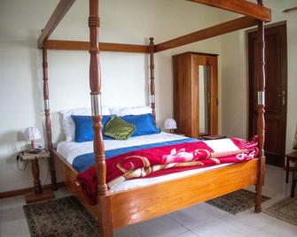Art and Leisure-EB Hotel - Sekondi-Takoradi - Bedroom