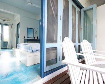 نُزل تشان شالاي هيب - كرابي - شرفة مرصوفة