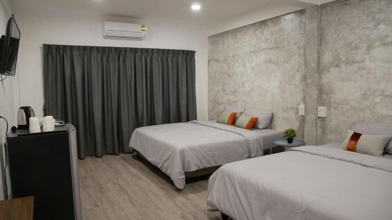 Np House Pratunam