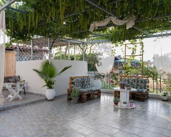 Sea View Residence - Nea Kios - Patio