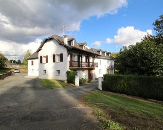 Gîte in the Basque Country near the mountain at Ordiarp - Musculdy - Edificio