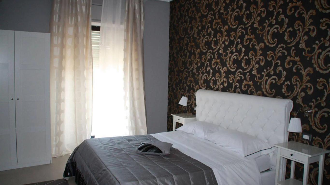 Sami Rooms
