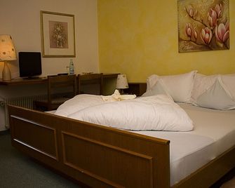 Gasthof Wastl - Cornaiano - Schlafzimmer