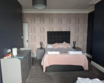 Min y Mor Hotel - Barmouth - Schlafzimmer