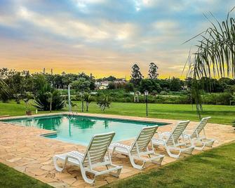 Parque Hotel Holambra - Jaguariúna - Pool
