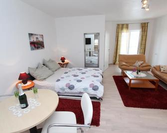 Rooms and apartments Sally - Rovinj - Chambre