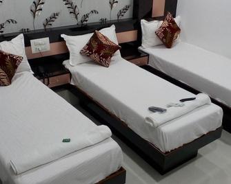Hotel Sion Residency - Bombay - Habitación