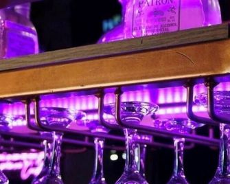 Hotel H Y M - Cali - Bar