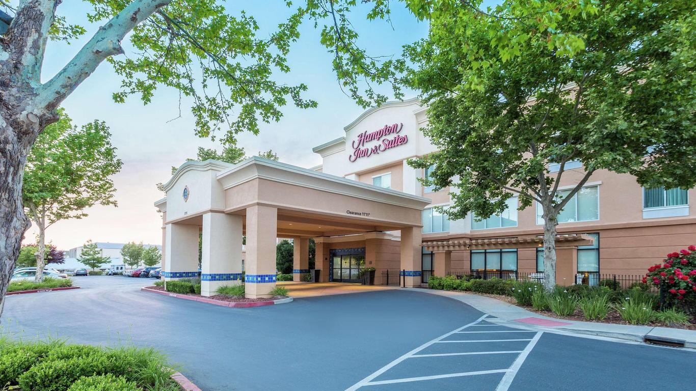 Hampton Inn & Suites Yuba City