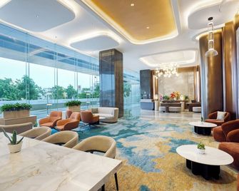 Somerset Queen City Semarang - Semarang - Hall d’entrée