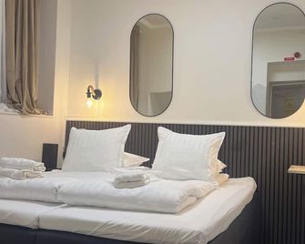 Oxbackens Hotell & Café - Västerås