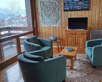 Mountain chalet with breathtaking views - Orcières - Salon