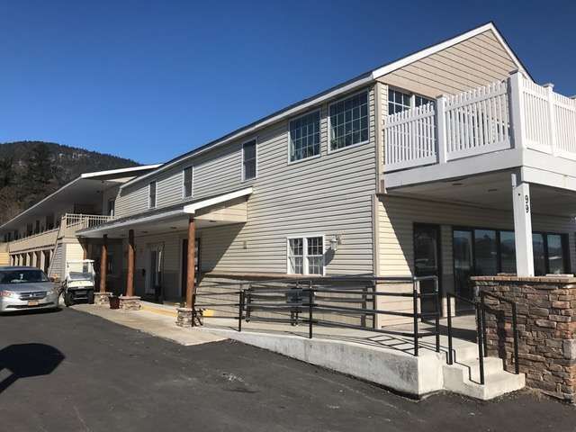 Howard Johnson By Wyndham Lake George Ab 59 Motels In Lake George Kayak