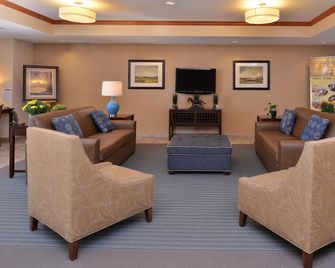 Candlewood Suites Williston By IHG - Williston - Bygning