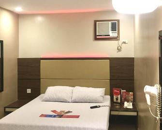 Hotel Sogo Bacoor - Cavite City - Bedroom