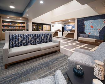 Holiday Inn Express & Suites Conway By IHG - Conway - Lounge