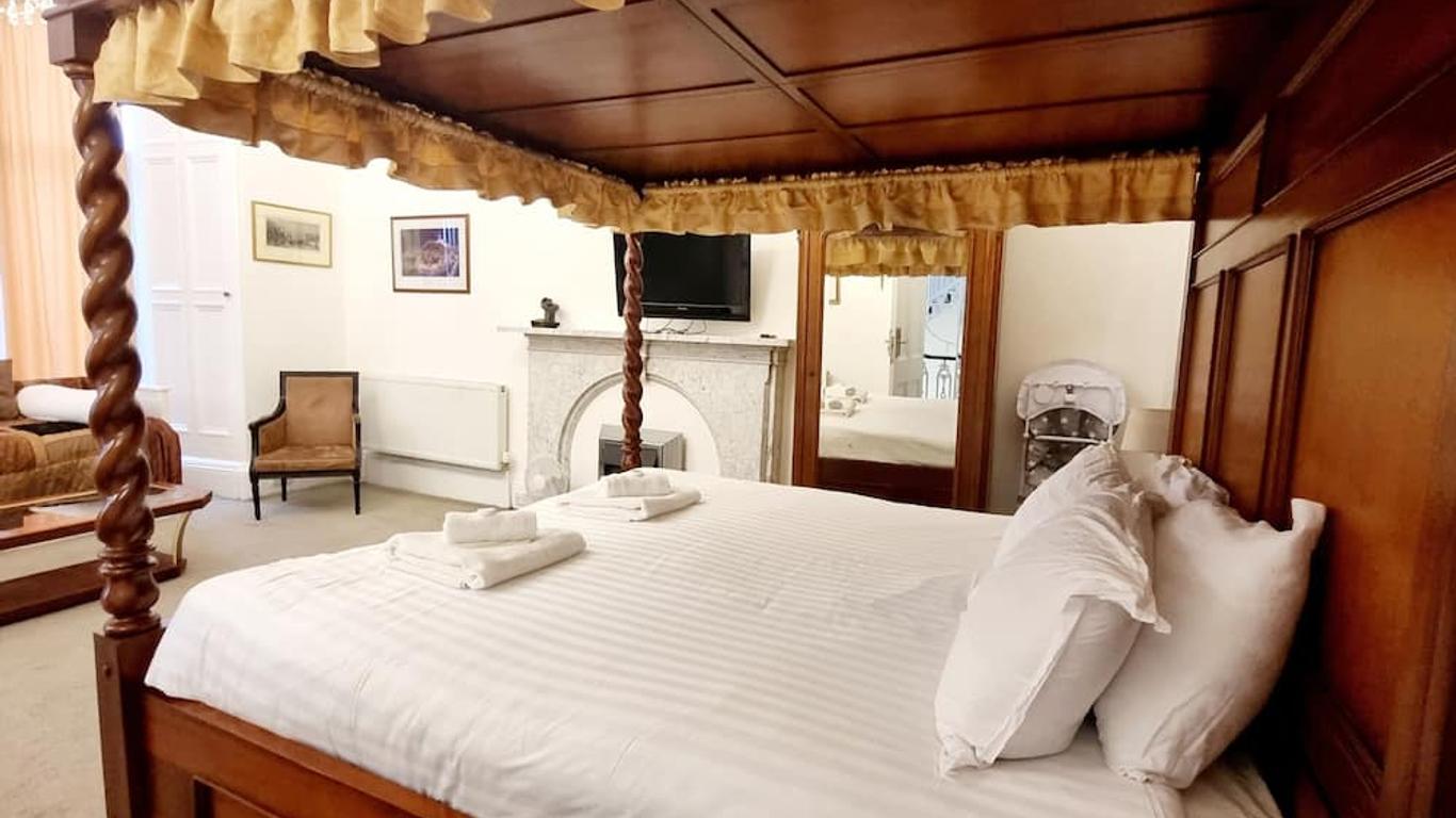 فندق ذا غاردز