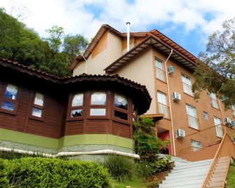 Pousada Essência Serrana Gramado - Gramado - Gebäude