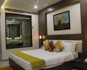 Seven Sky Clarks Exotica - Bhuj - Bedroom