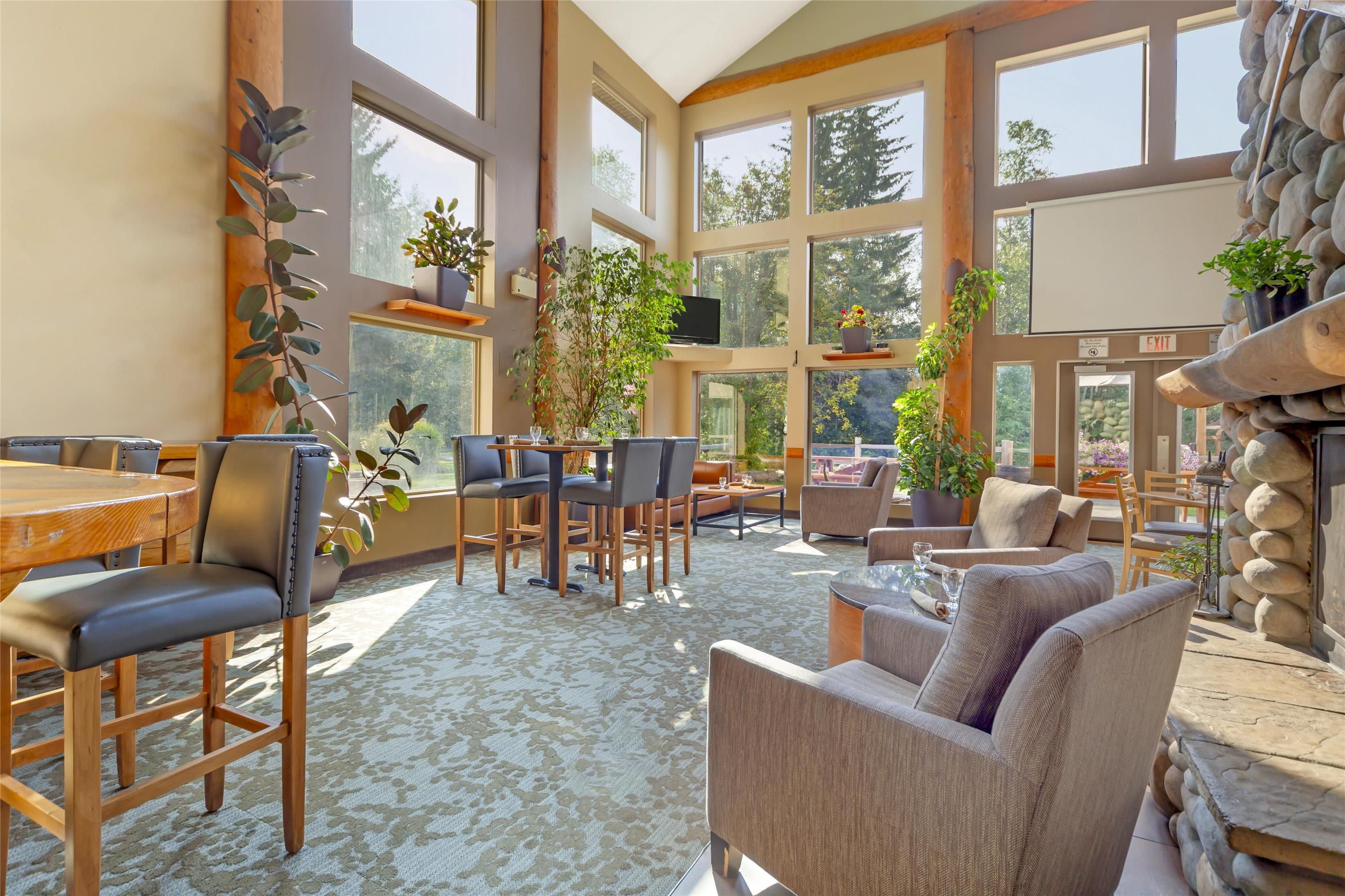 Best Western Plus Valemount Inn & Suites - Valemount - Recepción