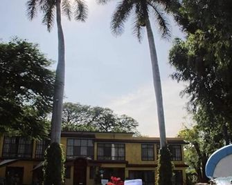 Hotel Boutique Hacienda La Villa Real - Cuautla - Piscina