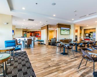 TownePlace Suites by Marriott Evansville Newburgh - Newburgh - Restaurant