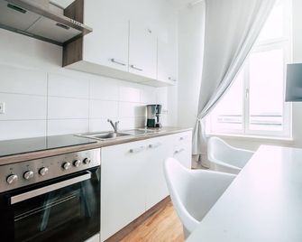 Superior 2-zimmer-appartement mit Wohnküche - Luga Homes - Stadthaus - Leipzig - Kitchen