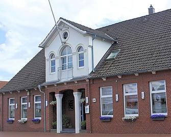 Alte Schmiede Hotel & Restaurant - Jork - Building
