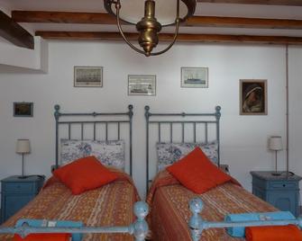 B&B 'A Casa di Camilla' - Carate Urio - Bedroom