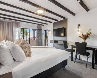 Knights Inn - Auckland - Bedroom
