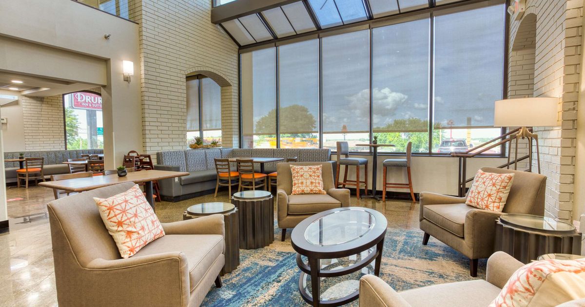 Drury Inn and Suites St Louis Collinsville 164. Collinsville Hotel