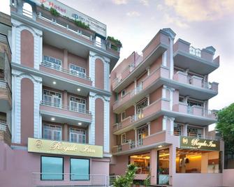 Regale Inn - New Delhi - Building
