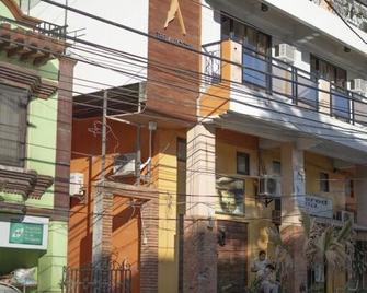 The A Hostel - Boracay - Byggnad