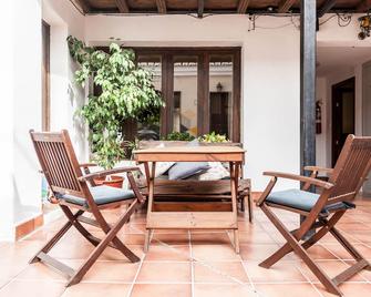 Apartment with terrace and views of the Alhambra - Grenade - Patio