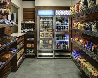 Hyatt House Philadelphia/Plymouth Meeting - East Norriton - Shop