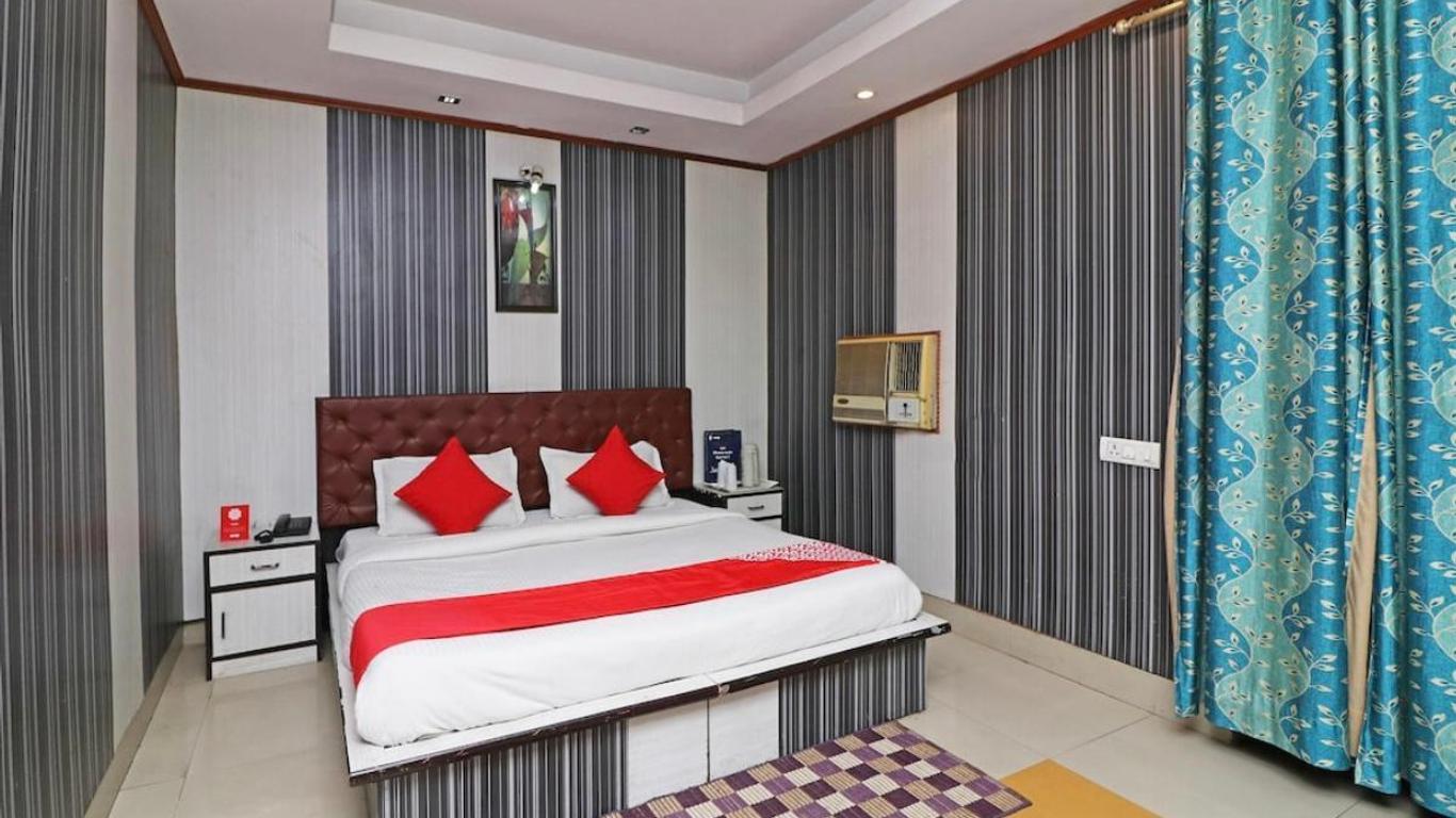 Hotel Akash