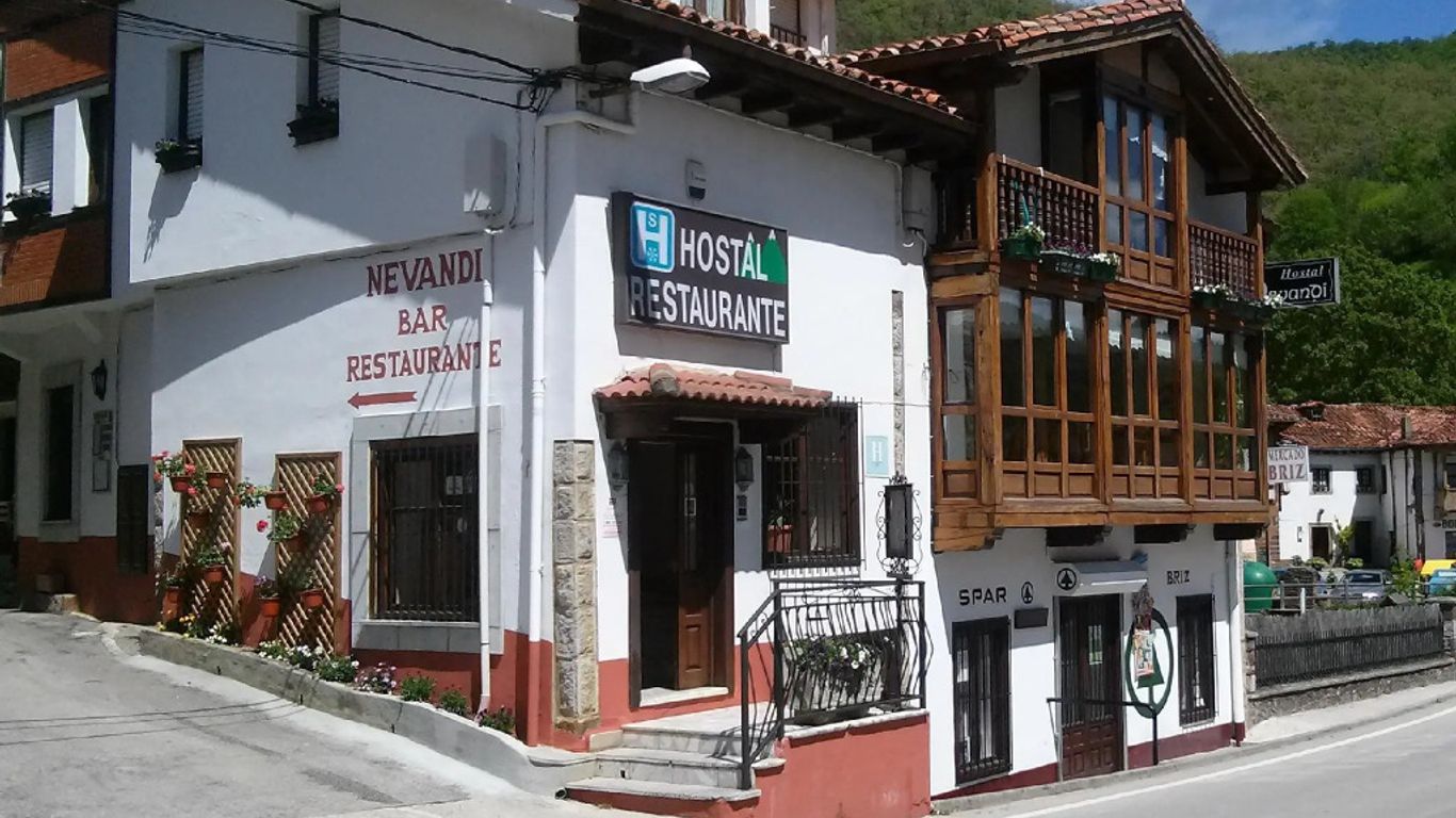 Hostal Nevandi